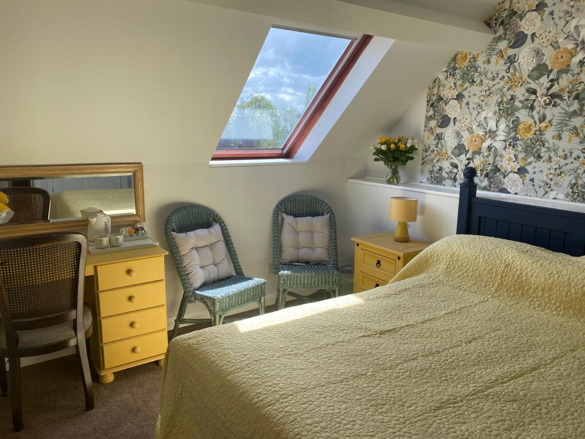 Broom Hall Country Hotel Saham Toney Exterior photo