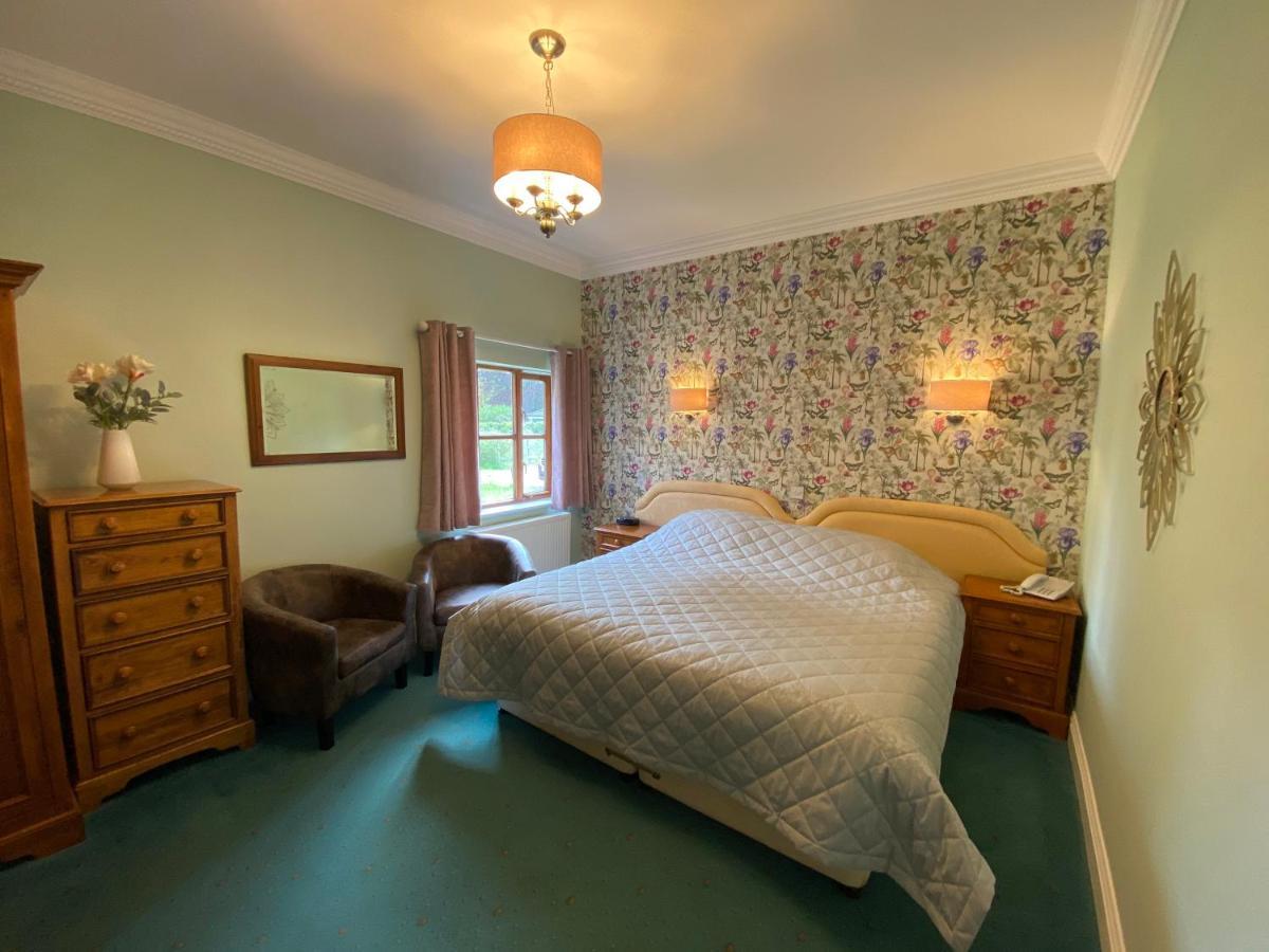 Broom Hall Country Hotel Saham Toney Exterior photo