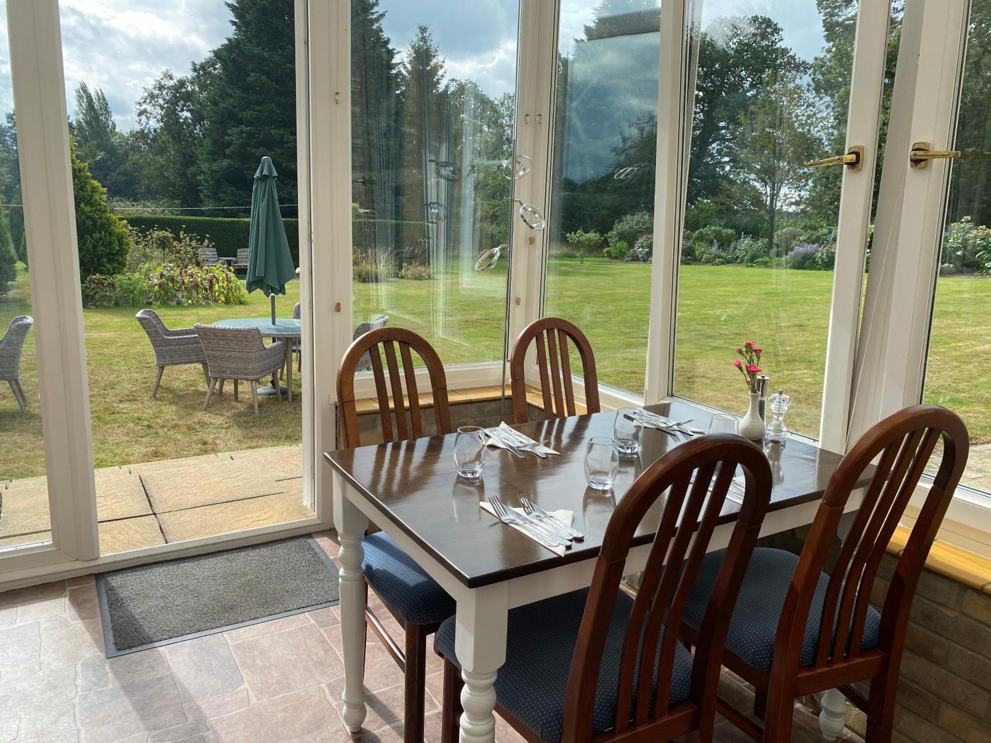 Broom Hall Country Hotel Saham Toney Exterior photo